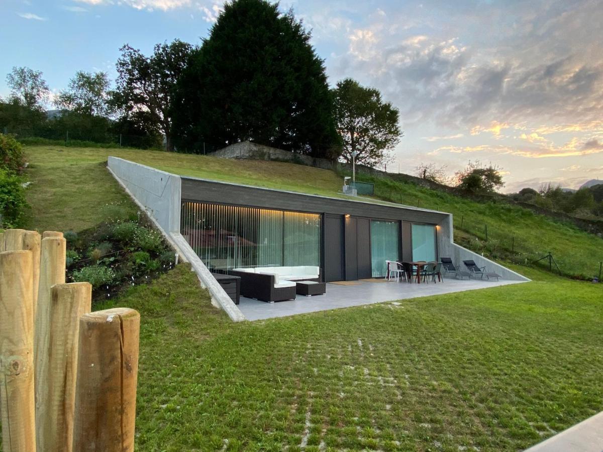 La Casa De Hierba - Casa De Campo De Diseno Con Jardin Y Wifi Cerca De Las Playas De Llanes Eksteriør billede